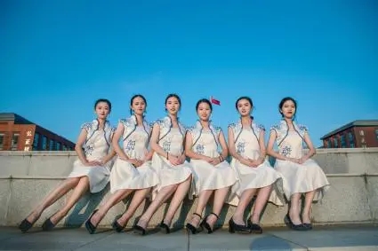 南京礼仪模特服务价格解析 专业价值与成本投入的平衡